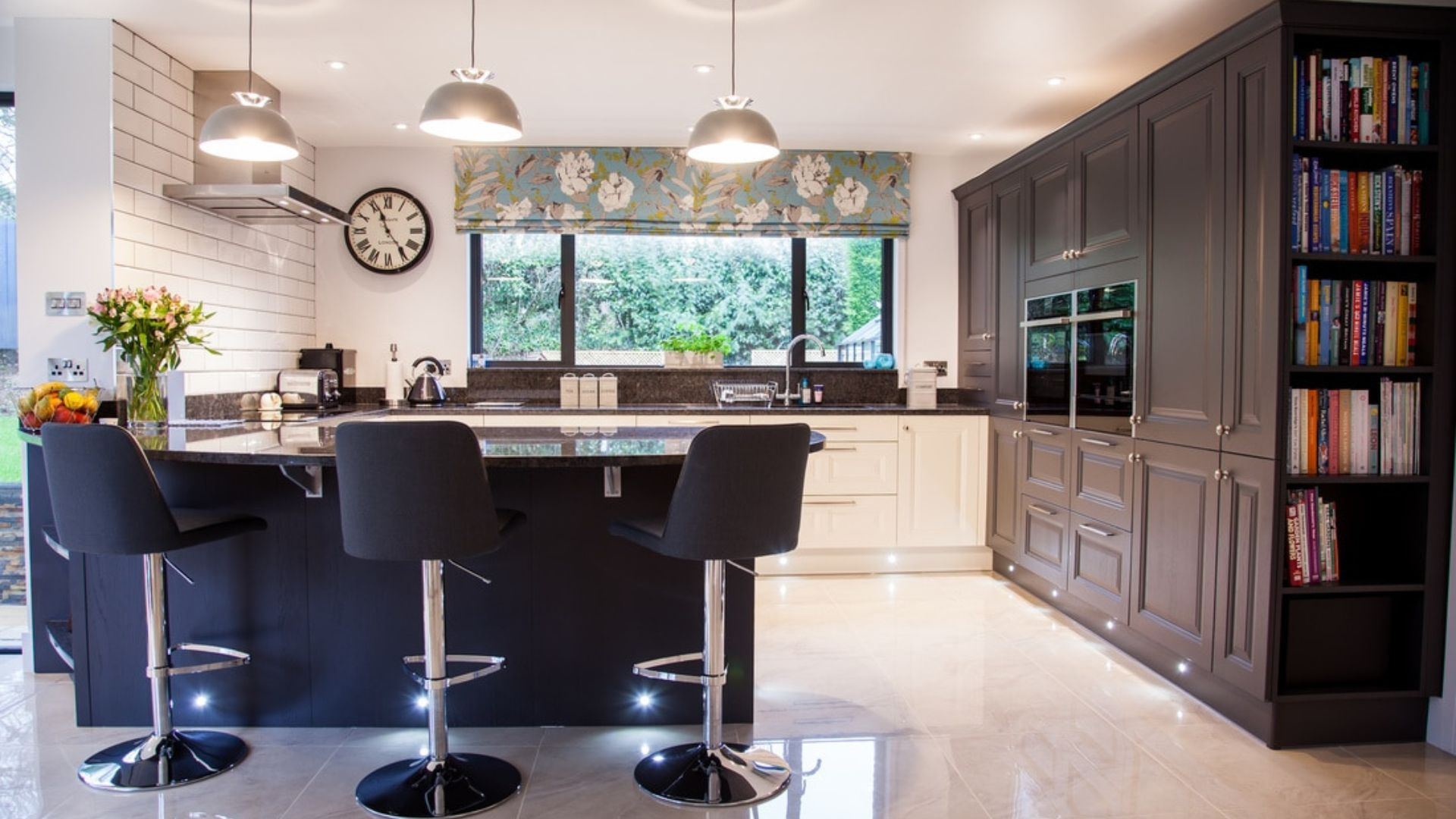 5 Essential Features for Your Ideal Kitchen in Newton Abbot, Devon